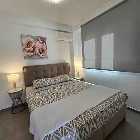 アパート Anastasia Ofrínion