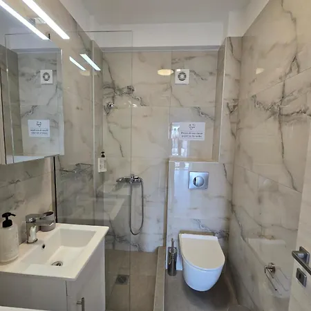 アパート Anastasia